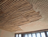 Lath and plaster ceiling